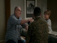 Modern Family S11E16 480p x264-mSD [eztv]