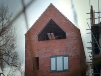 Grand Designs The Streets S03E01 480p x264-mSD EZTV