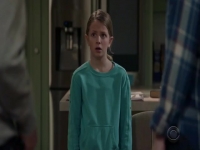 Life in Pieces S04E10 480p x264-mSD [eztv]