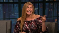 Seth Meyers 2018 03 12 Connie Britton WEB x264-TBS[eztv]