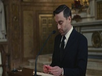 Succession S04E09 480p x264-mSD EZTV