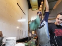 Food Ranger S01E08 480p x264-mSD [eztv]