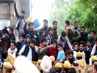 India The Modi Question S01E02 480p x264-mSD EZTV