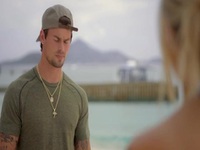 Siesta Key S04E08 480p x264-mSD EZTV Siesta Key S04E08 480p x264-mSD EZTV