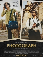 Photograph (2019) [Hindi-DD5 1] x264 720p HDRip ESubs