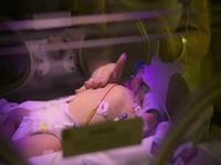 Belfast Midwives S01E03 480p x264-mSD EZTV