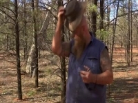 Outback Opal Hunters S03E02 480p x264-mSD [eztv]