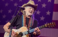 Willie Nelson - 2018 - Last Man Standing (HDtracks) [FLAC@96khz24bit] (miok) [WWRG]