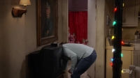 Mom S05E03 HDTV x264-KILLERS[eztv]