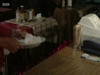 EastEnders 2019 12 13 480p x264-mSD [eztv]