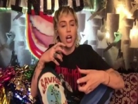 Jimmy Fallon 2020 04 03 Miley Cyrus 480p x264-mSD [eztv]