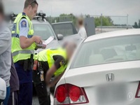 Highway Cops S06E04 480p x264-mSD EZTV