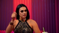Hey Qween S01E26 720p WEB x264-CRiMSON [eztv]