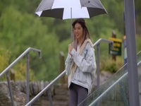 The Ex Best Thing S01E01 480p x264-mSD EZTV