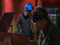 Metal Shop Masters S01E06 480p x264-mSD EZTV