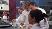 Hells Kitchen US S17E16 WEB x264-TBS[eztv]