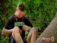 Survivor AU S06E03 480p x264-mSD [eztv]