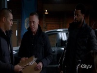 Chicago PD S10E20 480p x264-mSD EZTV
