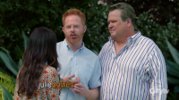 Modern Family S10E02 PROPER 720p HDTV x265 6CH ReEnc-LUMI