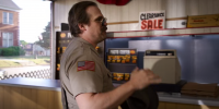 Stranger Things S03E02 720p HEVC x265-MeGusta