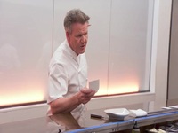 MasterChef US S12E17 480p x264-mSD EZTV