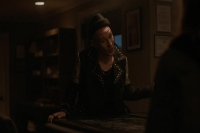 Sweetbitter S01E02 WEB H264-DEFLATE[eztv]