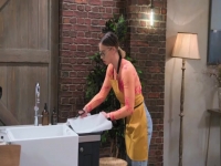 Celebrity Best Home Cook S01E05 480p x264-mSD EZTV Celebrity Best Home Cook S01E05 480p x264-mSD EZTV