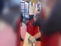 Customer Wars S02E08 480p x264-mSD EZTV