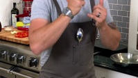 Selena plus Chef S03E04 1080p HEVC x265-MeGusta EZTV