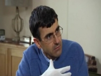 Flog It S17E09 480p x264-mSD [eztv]