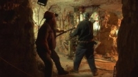 Outback Opal Hunters S03E05 WEB x264-APRiCiTY [eztv]