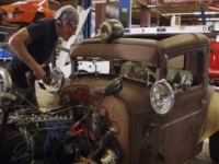 Restoration Garage S04E07 480p x264-mSD [eztv]
