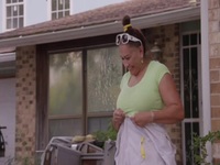Bee Czar S01E03 480p x264-mSD EZTV