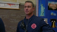 Chicago Fire S10E19 720p WEB H264-DEXTEROUS EZTV