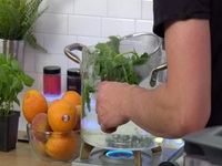 Selena plus Chef S04E05 480p x264-mSD EZTV Selena plus Chef S04E05 480p x264-mSD EZTV