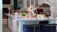 Selena plus Chef S03E09 XviD-AFG EZTV Selena plus Chef S03E09 XviD-AFG EZTV