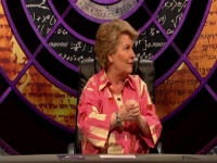 QI S18E08 Reflections EXTENDED 480p x264-mSD EZTV