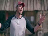 Bless This Mess S02E13 iNTERNAL 480p x264-mSD [eztv]